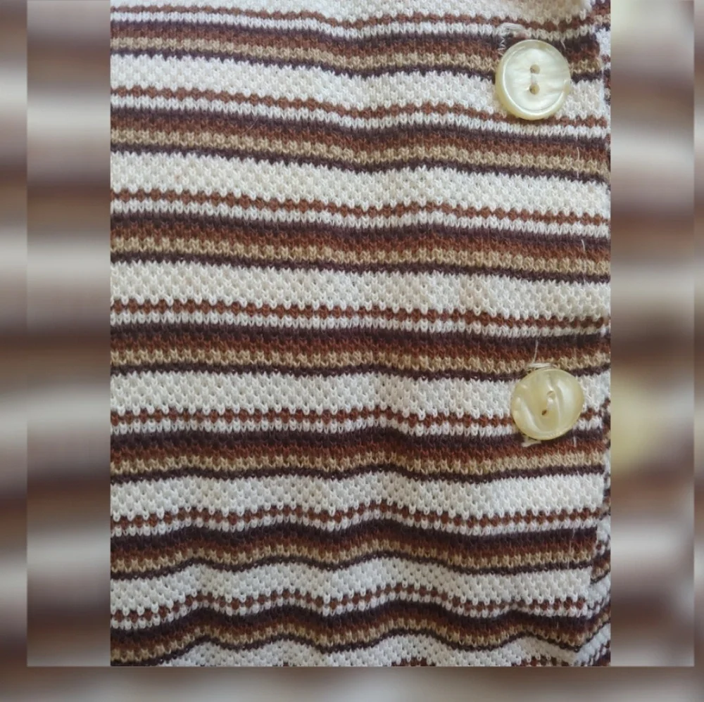 Vintage Star Cody Stripe Ribbed Button Back Top - Picture 3 of 5